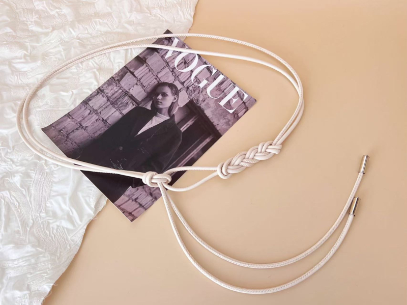 Naiste õhukesest nahast köiest vööahel ja seelikuga kampsun, must, Joker, Hiina pikk väike vöö, hulgimüük