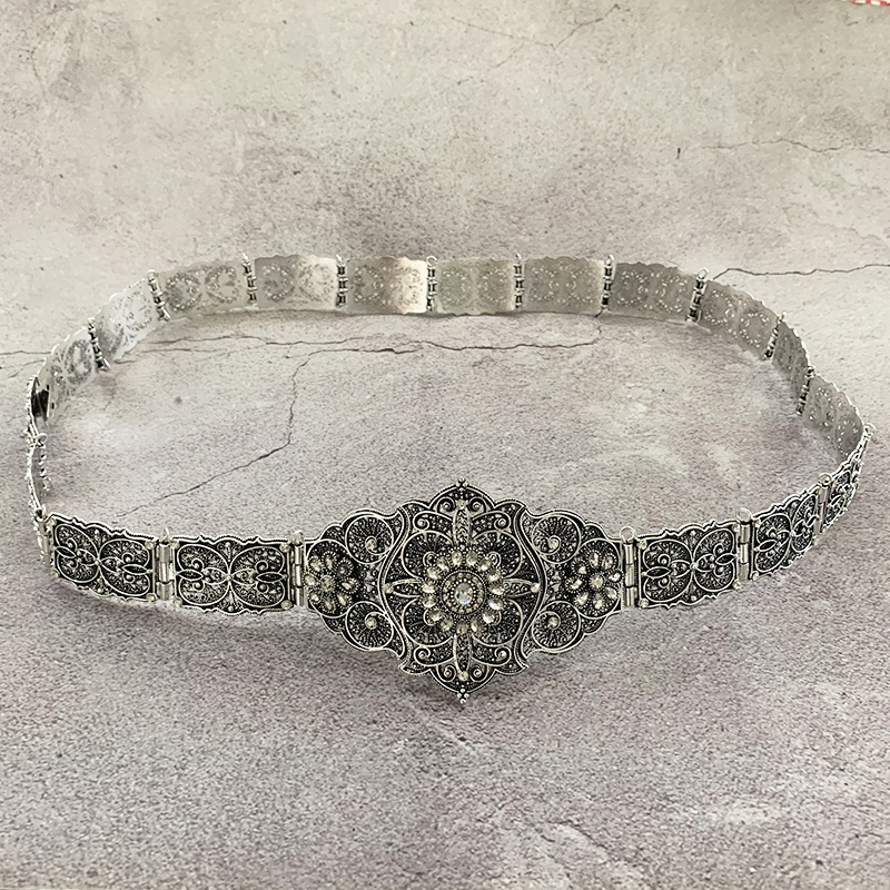 Cezhraničný ruský etnický župan Gaogao, opasok pre ženy, vykladaný kamienkami, svadobný pás, dekorácia