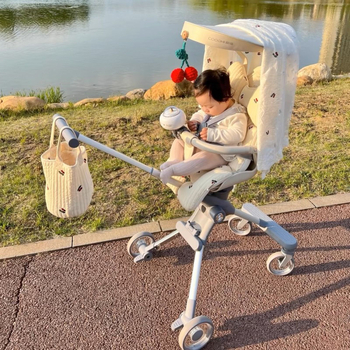 Lõuna-Korea puhas käsitööna valminud kirsipuust ripatsiga lapsevankri mugav rippuv nibuklambriga rippkaunistus