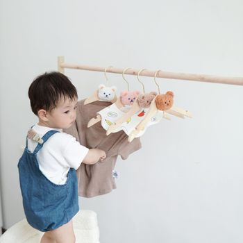 Ins Nordic Style Νέα Κινούμενα Σχέδια Αρκούδα Παιδική Κρεμάστρα από Μασίφ Ξύλο, Ράφι Στεγνωτηρίου για Μωρά, Ράφι Αποθήκευσης, Αντιολισθητικός Μεταλλικός Γάντζος