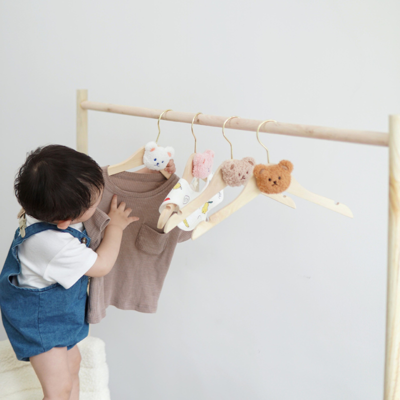 Ins Nordic Style Νέα Κινούμενα Σχέδια Αρκούδα Παιδική Κρεμάστρα από Μασίφ Ξύλο, Ράφι Στεγνωτηρίου για Μωρά, Ράφι Αποθήκευσης, Αντιολισθητικός Μεταλλικός Γάντζος