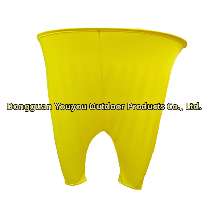 Naujos močiutės kelnės, kiemo žaidimo močiutės kelnės, lauko grupinio gaudymo žaidimo kelnės.