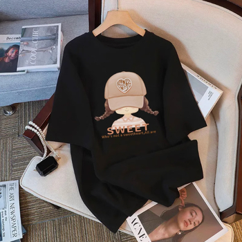 Ευρωπαϊκό λευκό κοντομάνικο μπλουζάκι γυναικών, καλοκαίρι 2025, νέο, χαλαρό σχέδιο, Sense Niche, all-match εξωτερικό μπλουζάκι με μισό μανίκι