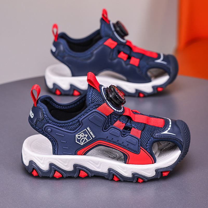 Meiteņu sandales 2025. gada vasarai Zēnu sieta pretslīdes sandales Baotou pludmales apavi ar pogu sprādzi Populāras bērnu sandales