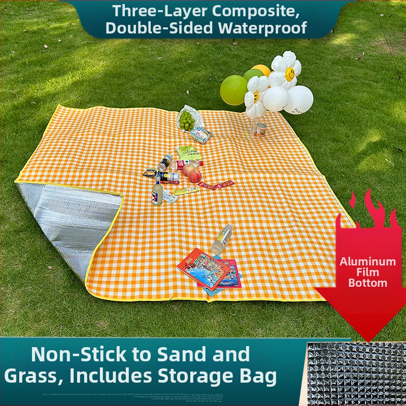 Paksendatud piknikumati välistingimustes kaasaskantav värviline kile piknikumati Internetist kuulus alumiiniumkile niiskuskindel matt ühekordselt kasutatav telkmatt tarvikud