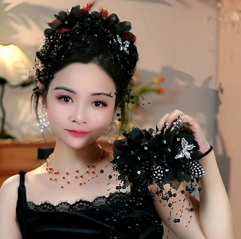 (Καρδεράκι) Κορεάτικου στιλ, διάσημο στο Διαδίκτυο, με κλιπ λαβής για λουλούδι με φτερό και πεταλούδα, φουρκέτα μεγάλου όγκου για το κεφάλι με κλιπ καρχαρία