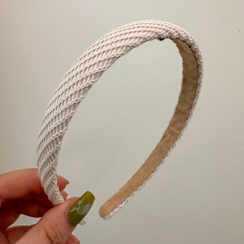 Sügis- ja talvekollektsiooni uus piimapruun kootud laia äärega peapael Lõuna-Koreast, elegantne ja kõigile sobiv õrn vananemisvastane peapael-juuksenõeladega juukseaksessuaarid.