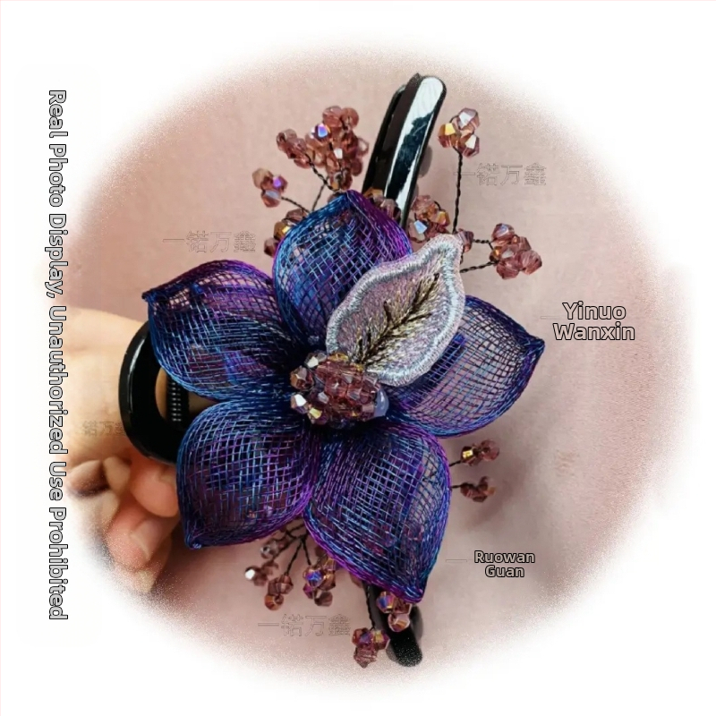 Korea stiilis luksuslik käsitsi valmistatud vasktraadist punutud lilleklamber, plastvaigust suur haikalamber pea tagaosas soengu tegemiseks