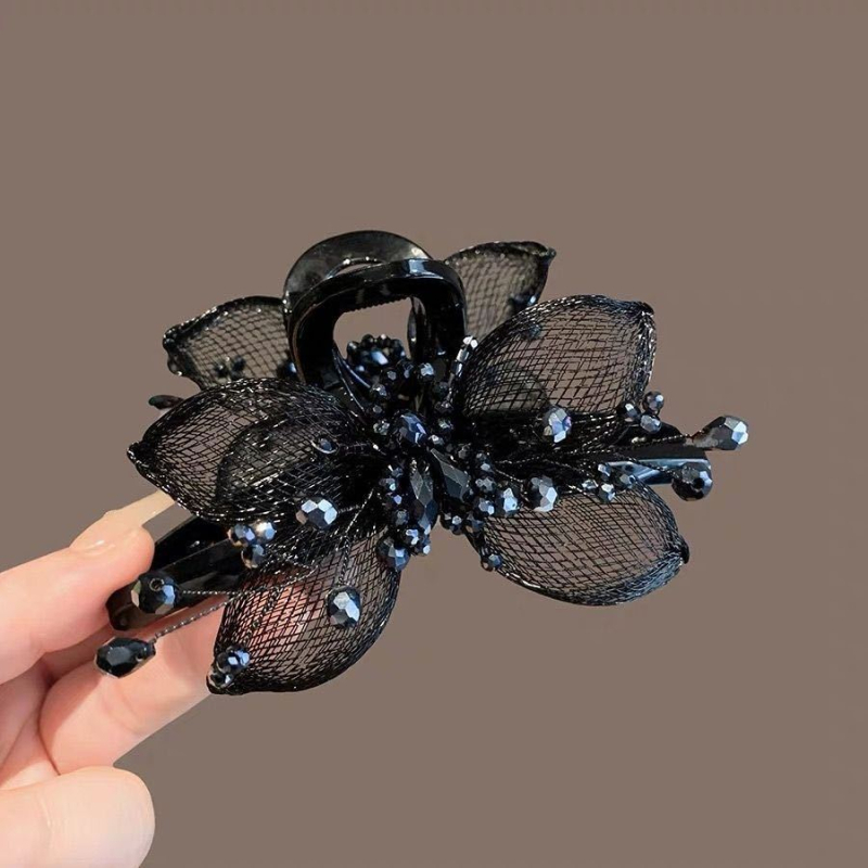 Korea stiilis luksuslik käsitsi valmistatud vasktraadist punutud lilleklamber, plastvaigust suur haikalamber pea tagaosas soengu tegemiseks