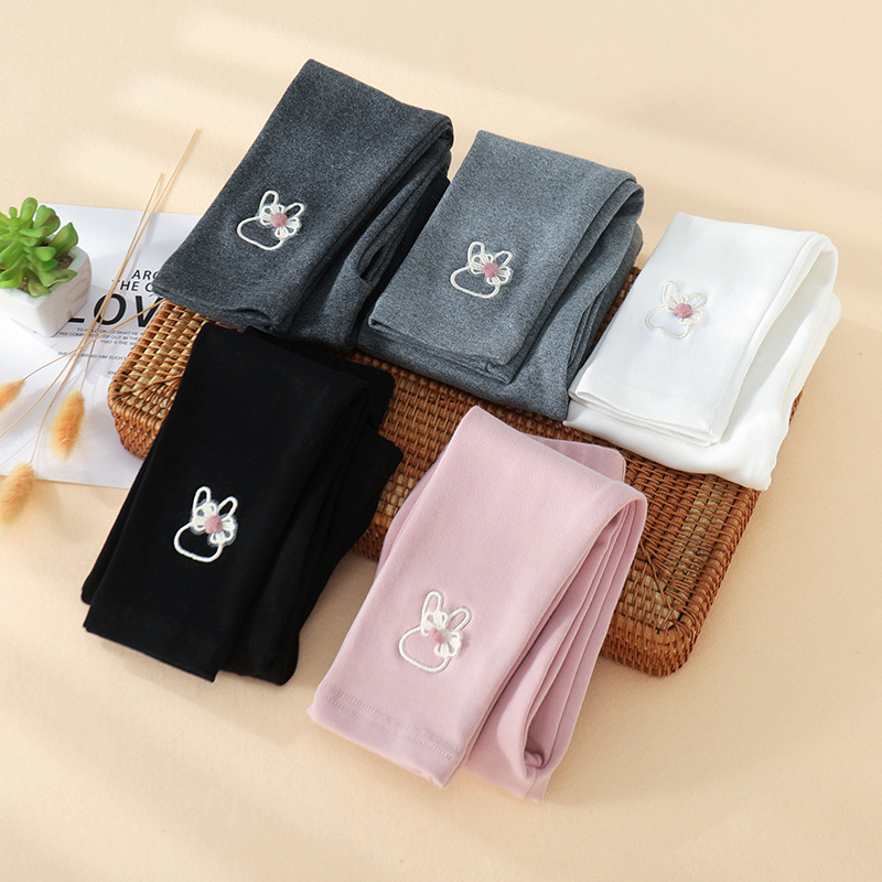 2023 Uued tüdrukute retuusid kevadeks ja sügiseks, laste puuvillased püksid, beebidele mõeldud Korea stiilis pealispüksid, mustad ja valged