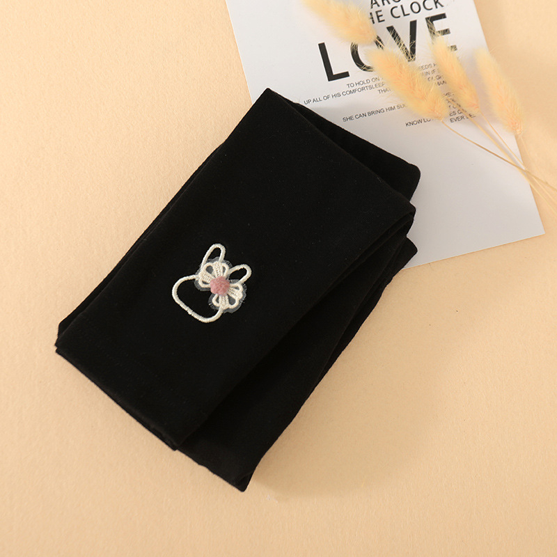 2023 Uued tüdrukute retuusid kevadeks ja sügiseks, laste puuvillased püksid, beebidele mõeldud Korea stiilis pealispüksid, mustad ja valged