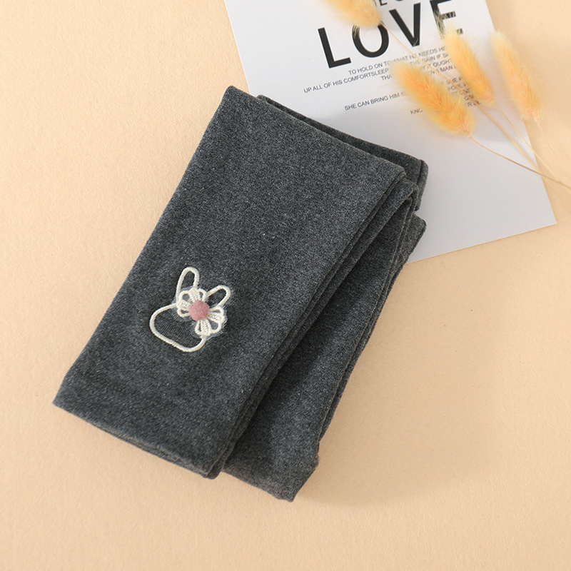 2023 Uued tüdrukute retuusid kevadeks ja sügiseks, laste puuvillased püksid, beebidele mõeldud Korea stiilis pealispüksid, mustad ja valged