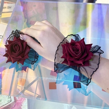 Riešo gėlė Tamsiai rožinė gėlė Raudona rankos rankovė Nėriniuota gėlė Rausvinta apyrankė Moteriška suknelės rankovė