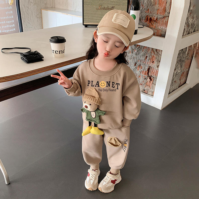 Tüdrukute kevadkostüüm 2025 uue stiiliga kevadriided laste vabaaja kampsunid tüdrukute kevad- ja sügisspordi kaheosaline komplekt