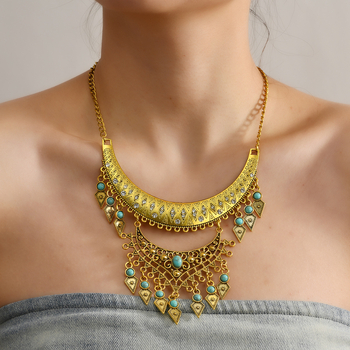 Euroopa ja Ameerika tuntud retrohõnguliste kaelakeede uus moodne luksuslik liialdatud teemantidega kaunistatud naiste rangluukettide ehete hulgimüük