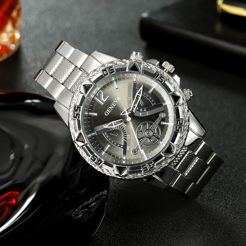 Vīriešu pulksteņi ar augstu pārdošanas līmeni pārrobežu tirgū, leģētā tērauda siksniņa, moderni, augstas klases biznesa pulksteņi, augstas klases lielie ciparnīcas ciparnīcas.