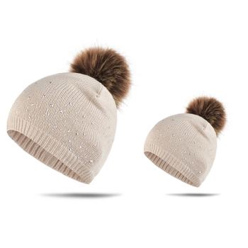 Euroopas ja Ameerika Ühendriikides uus vanema-lapse mitmevärviline drill-pullover kootud müts sügiseks ja talveks kootud müts soe villane müts täpp