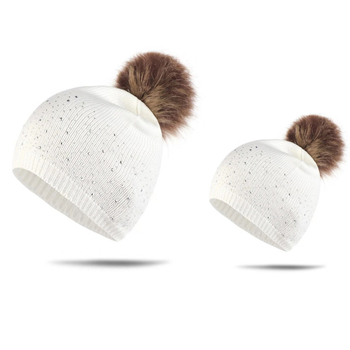 Euroopas ja Ameerika Ühendriikides uus vanema-lapse mitmevärviline drill-pullover kootud müts sügiseks ja talveks kootud müts soe villane müts täpp