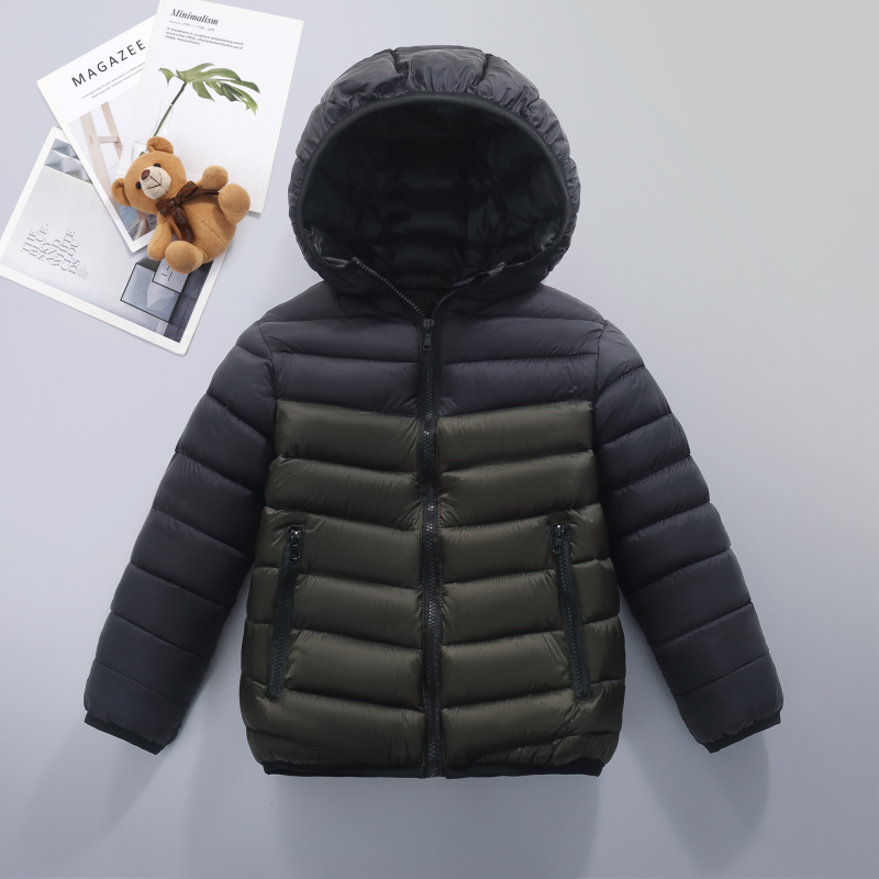 Zahraničný obchod 2025 Nové detské bavlnené vrchné oblečenie pre chlapcov a dievčatá, zostrihané topy, zimné oblečenie, študentské bavlnené prešívané bundy, detské bavlnené vrchné oblečenie stredných a veľkých veľkostí