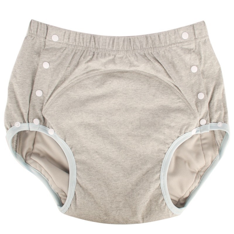 Naujos, tarpvalstybinės, plaunamos, medžiaginės sauskelnės suaugusiesiems, šlapimo nelaikymui, nepralaidžios sauskelnės, kelnaitės pagyvenusiems žmonėms, grynos medvilnės sauskelnės sandėlyje.