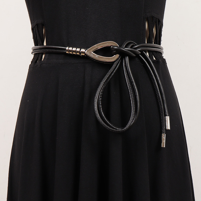 Nahast köievöö, naiste vöököis, seeliku ja kampsuni, sulejope ja mantli mood 2024. aasta uus sügis- ja talvetihe vöökate