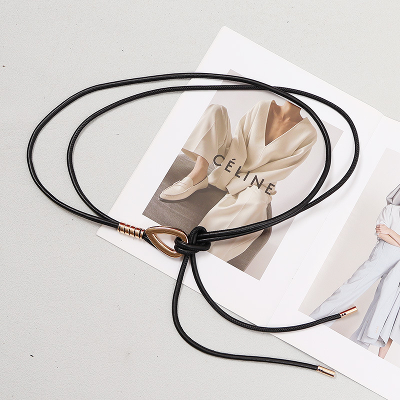 Nahast köievöö, naiste vöököis, seeliku ja kampsuni, sulejope ja mantli mood 2024. aasta uus sügis- ja talvetihe vöökate