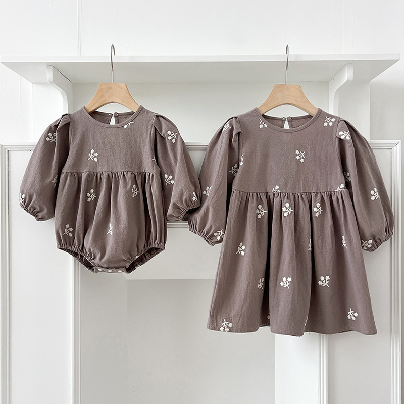 Korea stiilis tüdrukute kleit, kevad- ja sügisene pikkade varrukatega beebikott, romper, õe riietus, tikitud beebitüdruku kleit