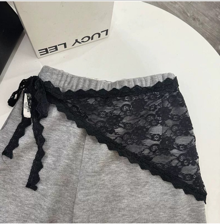 Νέες Κορεάτικες Εμφανίσεις στην Ιαπωνική Μόδα σε Στυλ Αρχής Άνοιξης, Φούστα με Απαλές Δαντέλες και Βολάν, Μικρή Φούστα με Δαντέλα και Ποδιά