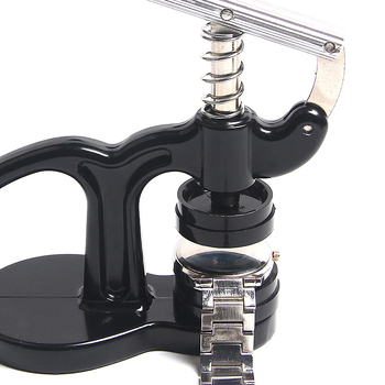 Kellaparandustööriist, kella tagakaane korkimisseade, metallkorpus, alumiiniumsulamist rõhuriba, kella aku vahetamise korkimismasin