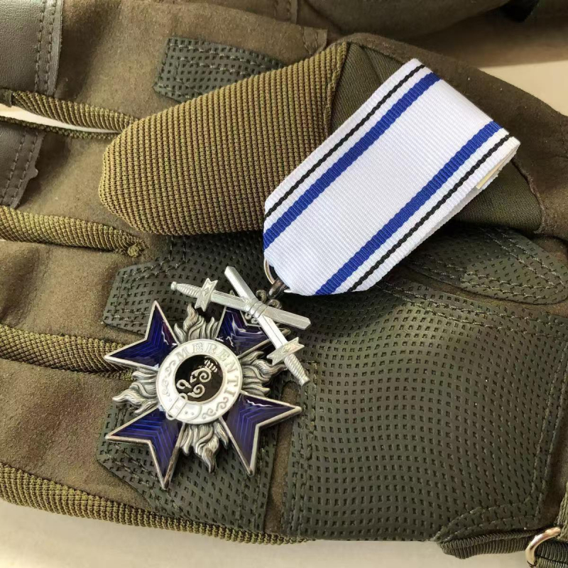 Väliskaubandus Preisimaa Baieri Kroonristi medal, metall-emailmärk, Nõukogude mälestusmärk