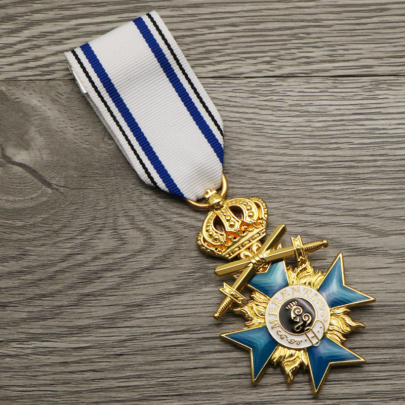 Väliskaubandus Preisimaa Baieri Kroonristi medal, metall-emailmärk, Nõukogude mälestusmärk