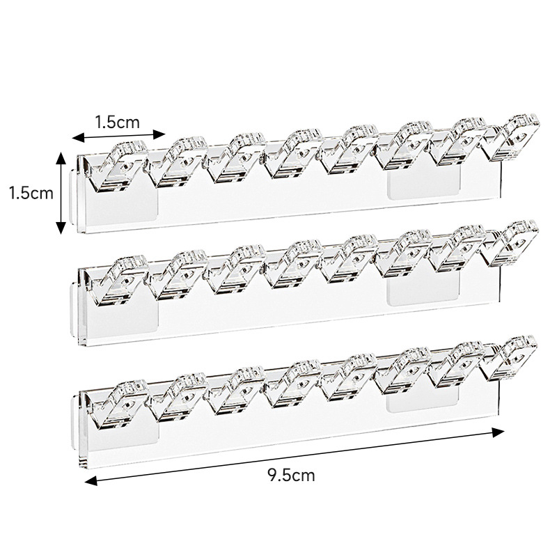 Veidrodinės spintelės durelių gale pakabinama grandinėlės laikymo lentynėlė, rankų grandinėlė, auskarai, sujungti eiliniai kabliukai, apsaugantys nuo susivėlimo, prie sienos tvirtinamas papuošalų stovas be gręžimo