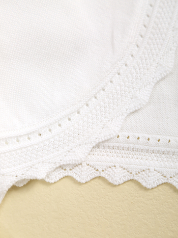 2025 Novi europski i američki stil prekogranični vrući prodavani elegantni pleteni kardigan za djevojčice za proljeće i ljeto, rt, slatka gornja odjeća