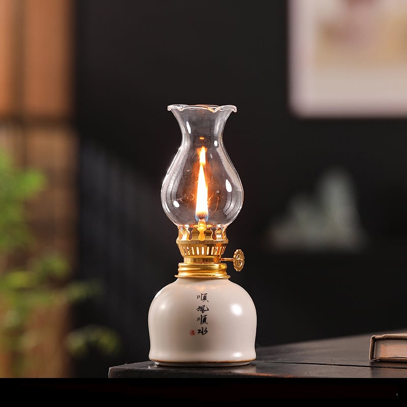 Pārrobežu piegādes keramikas sviesta lampa, zila un balta lotosa vintage petrolejas lampa, tējas ceremonijas rotājumi, tējas istabas atmosfēras lampa