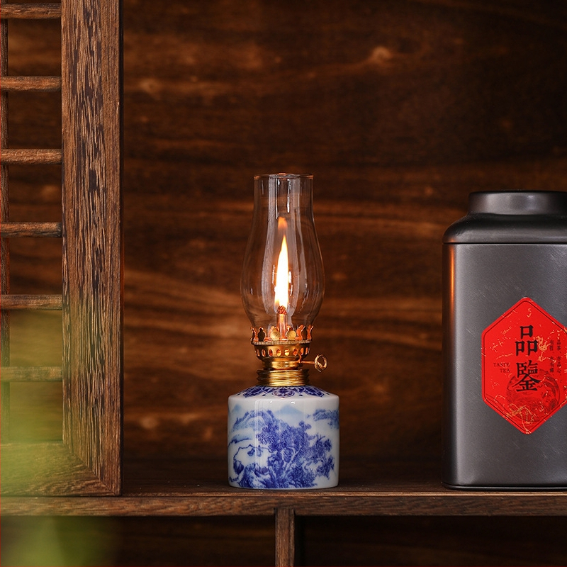 Tarpvalstybinis tiesioginis pristatymas keramikinei sviestinei lempai, mėlynai baltai lotoso stiliaus, vintažinei žibalinei lempai, arbatos ceremonijos dekoracijoms, arbatos kambario atmosferos lempai