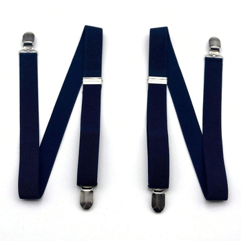 Moteriškos 2,5 cm ilgio, vienspalvės, reguliuojamo ilgio, elastinės petnešos su 4 segtukais.