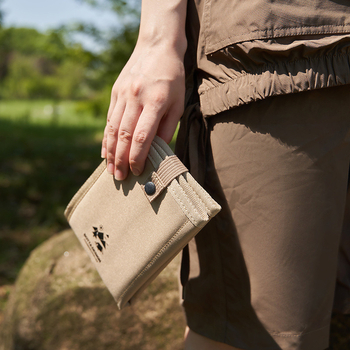 Εξωτερικό πτυσσόμενο φορητό μικρό μαξιλάρι δροσερό γκαζόν ανθεκτικό στην υγρασία χαλάκι κάμπινγκ ορειβασία βρώμικο δάπεδο ελαφρύ και πρακτικό