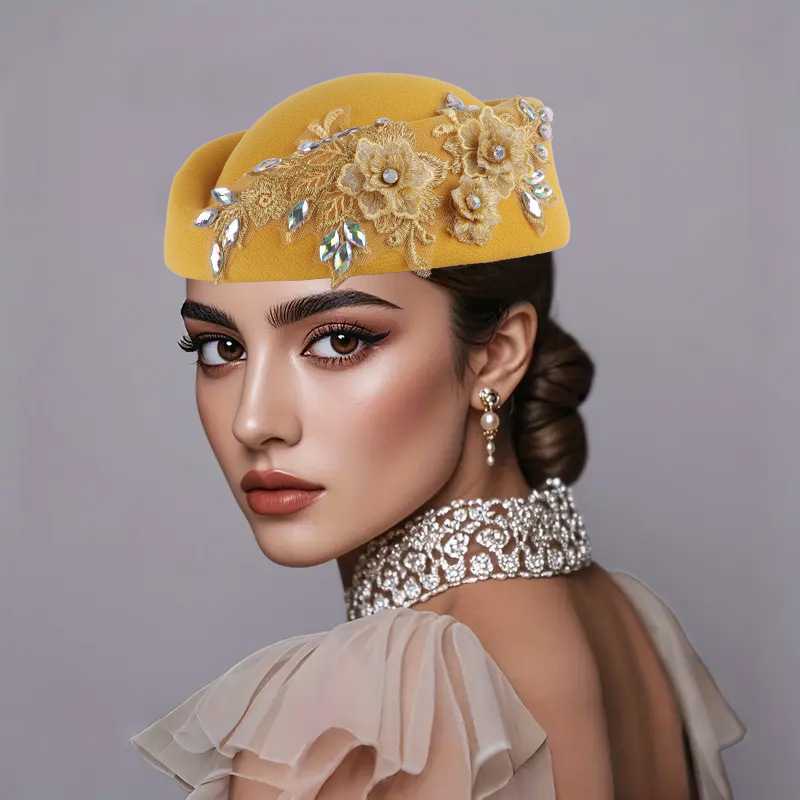 Euroopa ja Ameerika retro-Briti vildist rätikumüts naiste kiriku derby peakatted lillekujulise teemandiga naiste pehme baretiga