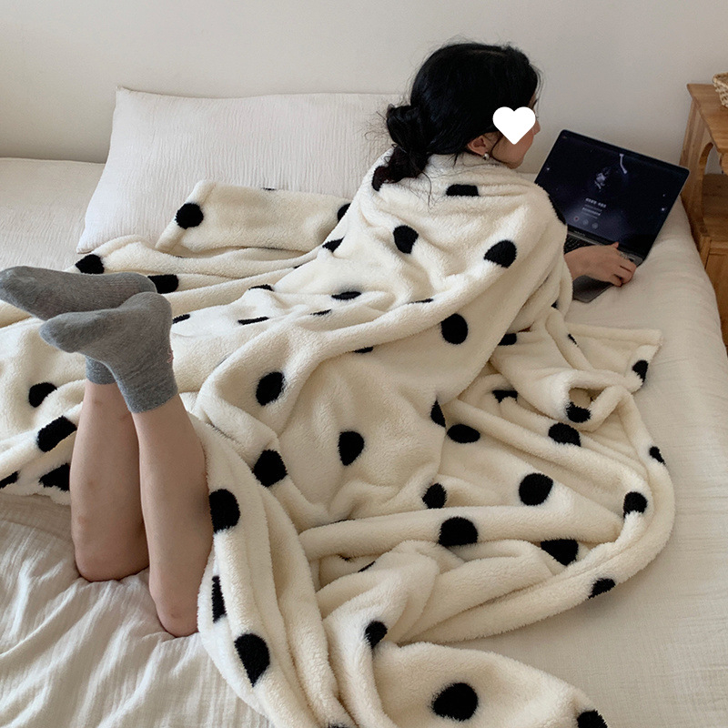 Polka Dot Wave Dot värske piima sametist vabaaja tekk, talvine paksendatud soe kahepoolne fliisist tekk