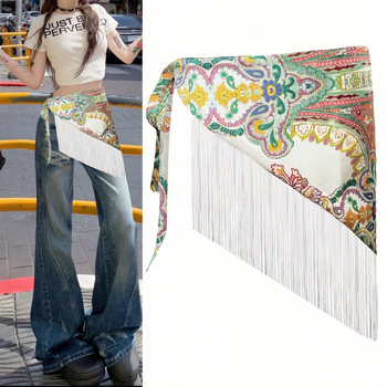 Aukštos klasės puokštė su plačiu juosmeniu, hiphopo šokėjos mados dekoratyvinė suknelė, bohemiškas etninis trikampio formos klubų šalikas