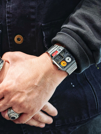 Ρετρό τετράγωνο πολυλειτουργικό ουδέτερο ρολόι υπαίθριων σπορ χαλύβδινη ζώνη αδιάβροχη μέτρηση θερμοκρασίας χρονογράφου χρονόμετρο ξυπνητήρι ηλεκτρονικό ρολόι