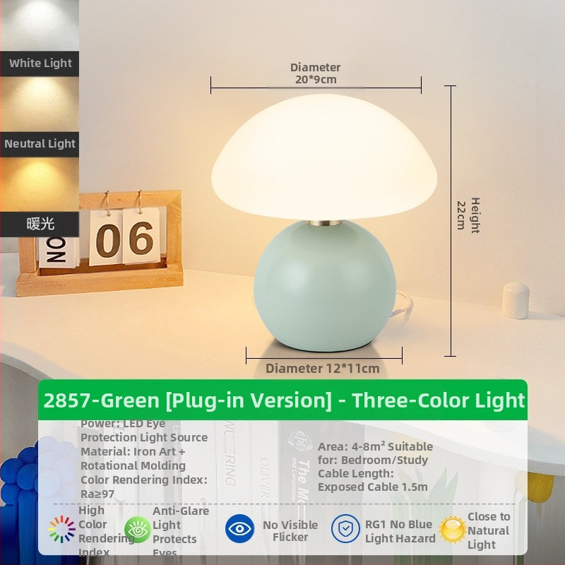 Stolová lampa vo francúzskom krémovom štýle, spálňa, nočné svetlo s vysokou farebnou hodnotou, severské dievča, romantická svadobná dekorácia