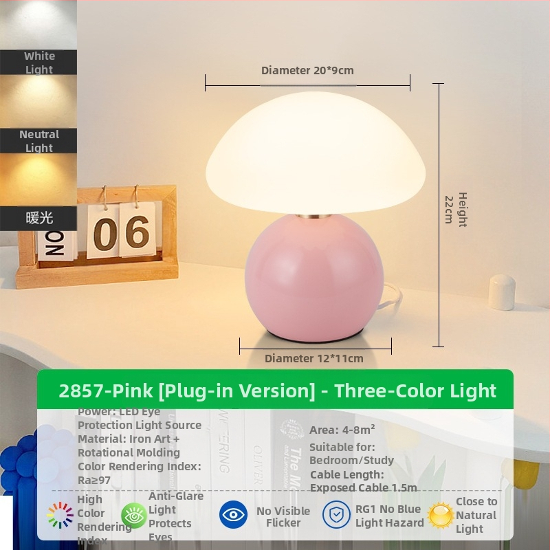 Stolová lampa vo francúzskom krémovom štýle, spálňa, nočné svetlo s vysokou farebnou hodnotou, severské dievča, romantická svadobná dekorácia