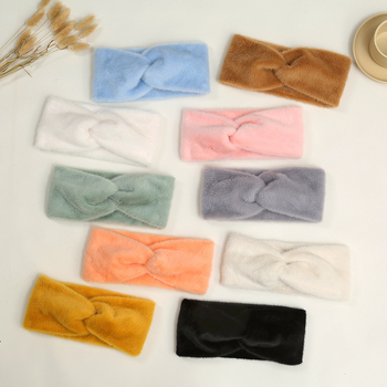 Euroopa ja Ameerika plüüsist ristikujuline peapael, kootud peapael, kõrvakaitsed, peakatted, sügise ja talve laiad küljejuukse aksessuaarid, soe villast juuksepael