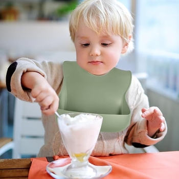 Tarpvalstybinis populiarus silikoninis kūdikių maitinimo seilinukas, vandeniui atsparus 3D seilėtekis, vaikiškas neplaunamas silikoninis seilinukas