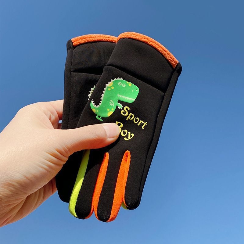 Mažo dinozauro vaikiškos šiltos pirštinės rudeniui ir žiemai, sustorintos ir aksominės, skirtos berniukams ir mergaitėms, neperšlampamos, atsparios vėjui, šalčiui ir vandeniui, važinėjimui dviračiu.