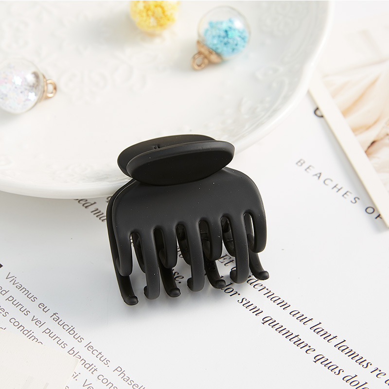 Aukštai surištų plaukų segtukas, dvigubo sluoksnio, dantukų laikiklis, raudonas galvos apdangalas, mažo dydžio, ryklio segtukas, plaukų segtukas