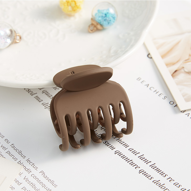 Aukštai surištų plaukų segtukas, dvigubo sluoksnio, dantukų laikiklis, raudonas galvos apdangalas, mažo dydžio, ryklio segtukas, plaukų segtukas