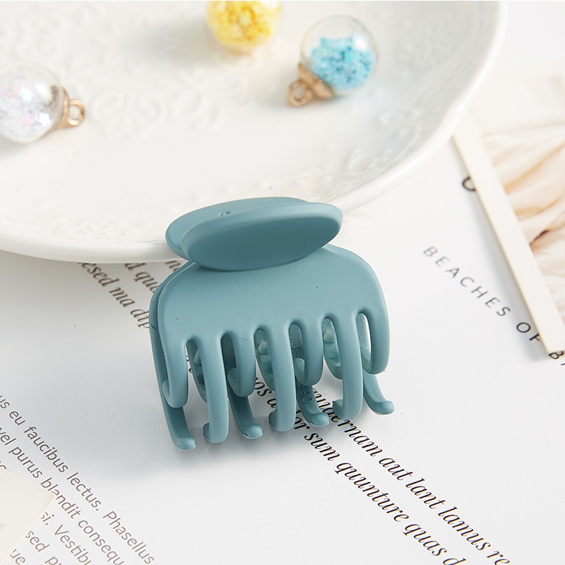 Aukštai surištų plaukų segtukas, dvigubo sluoksnio, dantukų laikiklis, raudonas galvos apdangalas, mažo dydžio, ryklio segtukas, plaukų segtukas