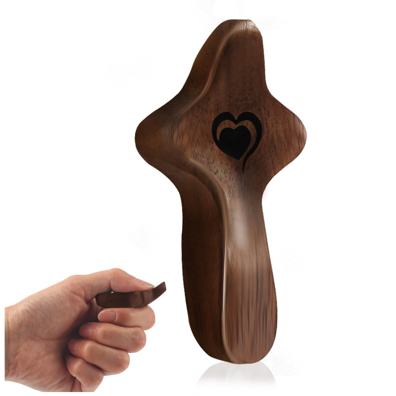 Täpiline pähklipuust rist rist mu südamesse Julgustuskingitus käeshoitav puidust kingitus